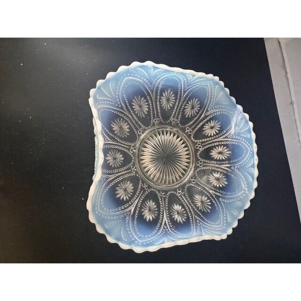 Antique northwood glass bowl, beaded ovals and white triangle bowl 1906